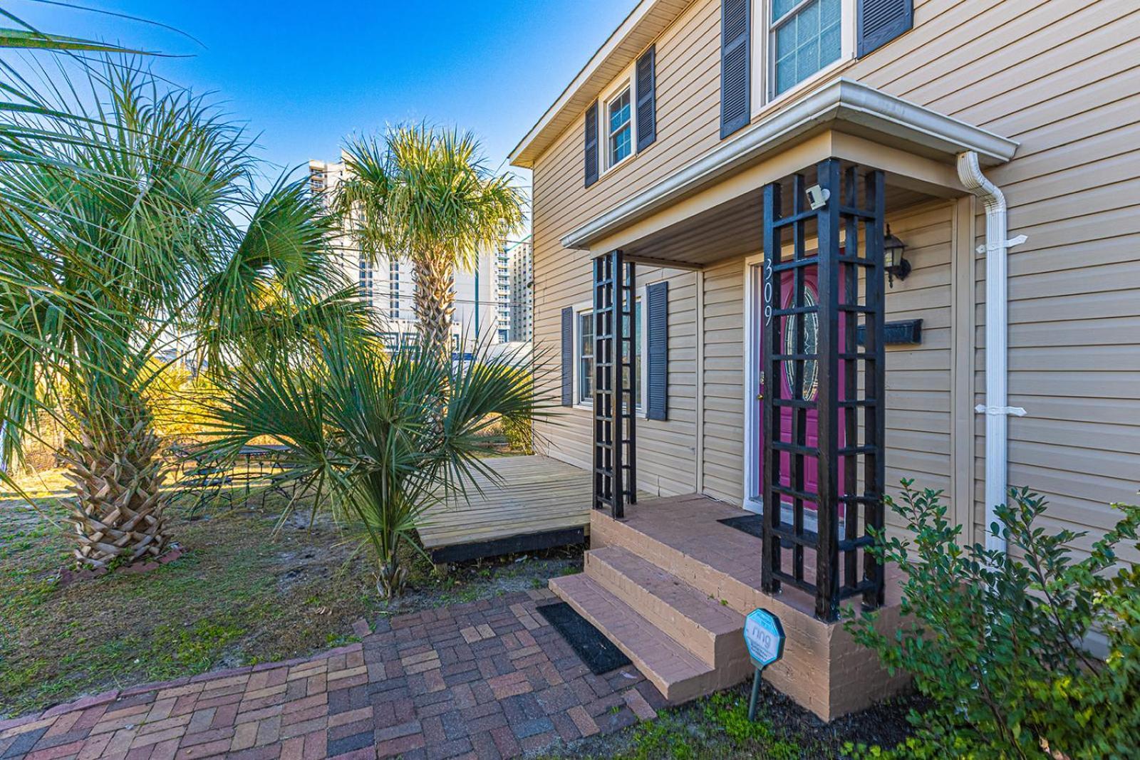Dazzling Centrally Located Ocean View W 2 Kings, Huge Private Yard, 2 Decks, Firepit, Bbq Myrtle Beach Extérieur photo